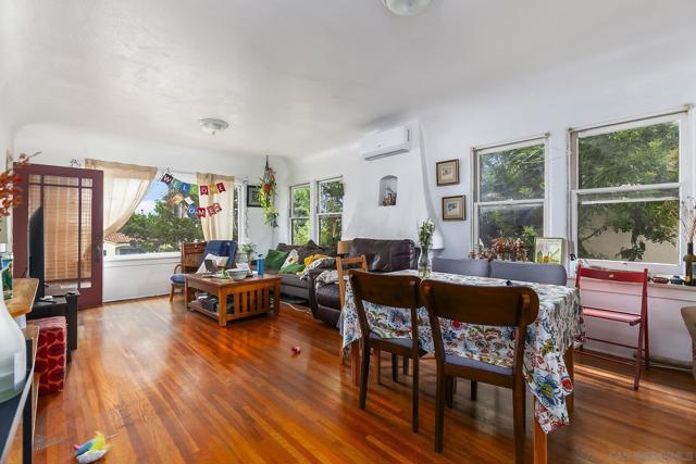 4438 44 Campus, San Diego CA: https://media.crmls.org/mediaz/675405f1-497a-43c7-b9ed-08c51e556814.jpg