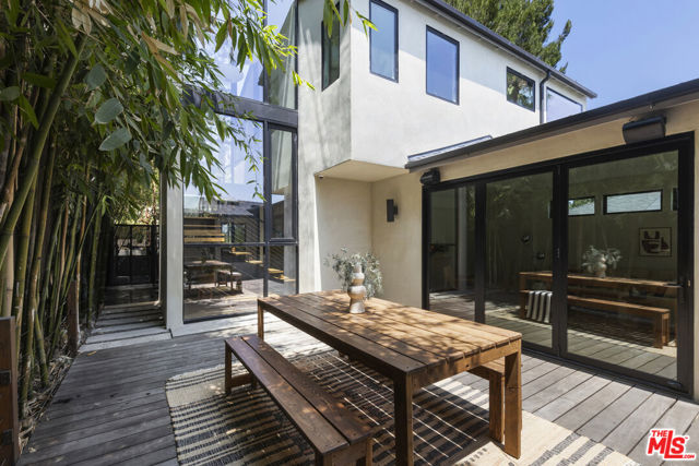 1508 Elevado Street, Los Angeles CA: https://media.crmls.org/mediaz/6754750b-8017-4e1f-a9f1-f12b00fae2da.jpg