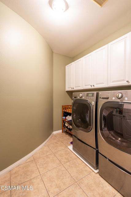 Image 36 of 41 For 474 Rye Court