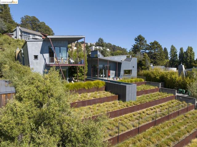 Image 30 of 33 For 54 Vicente Rd