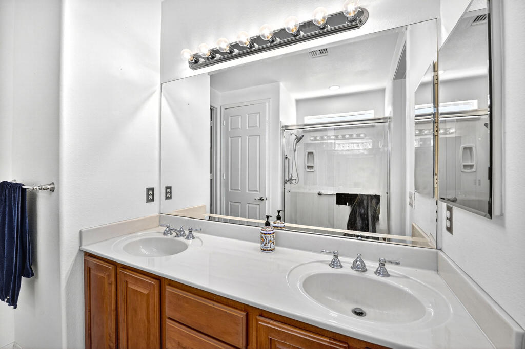 MLS #219136272DA image #16