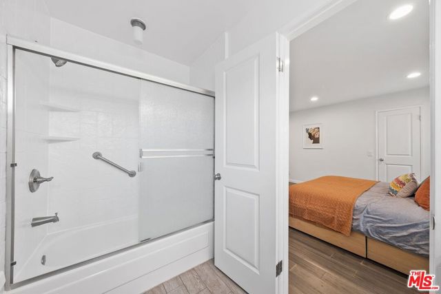 2022 Delaware Avenue, 6 photo 2
