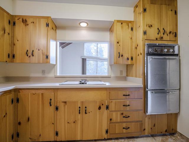 298 Vine Hill Road, Santa Cruz CA: https://media.crmls.org/mediaz/6755b643-28aa-4783-945f-182af966143f.jpg