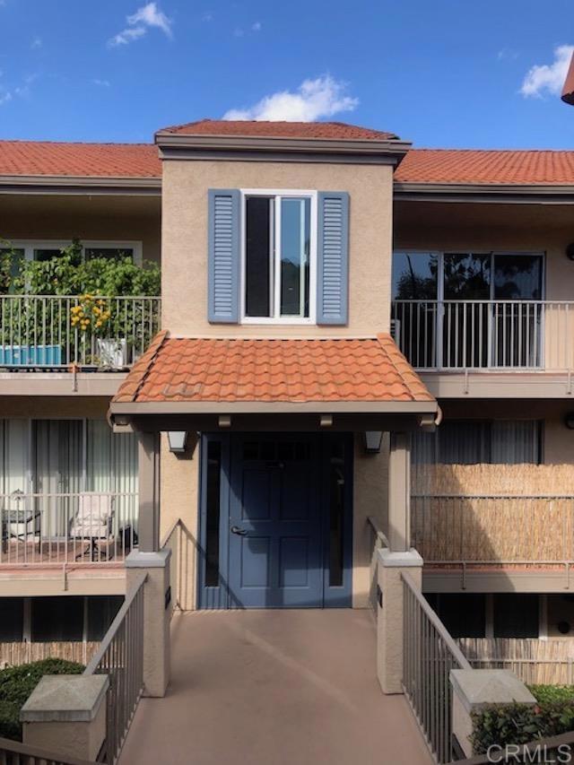 2330 Hosp Way, Carlsbad CA: https://media.crmls.org/mediaz/67560df5-b83c-40e8-9cd1-e65eac631ea8.jpg