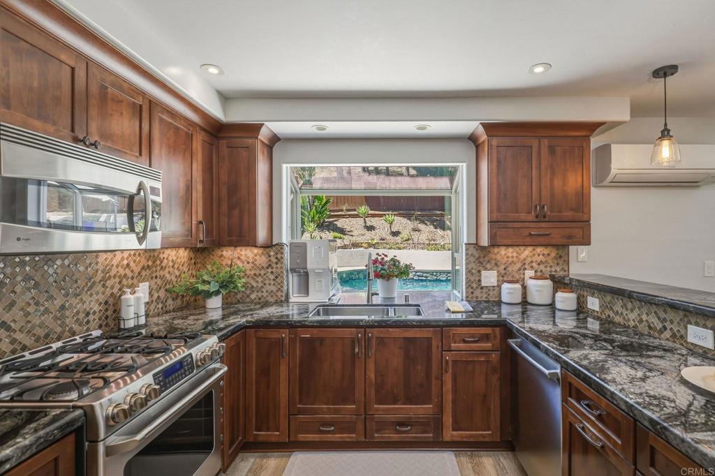 11120 Forestview Lane - photo 18