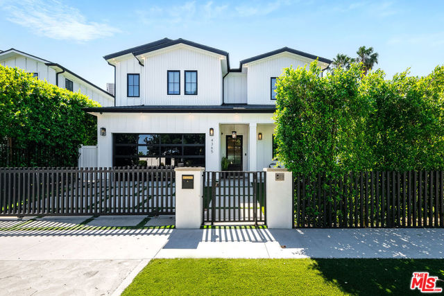 4365 Kraft Avenue, Studio City CA: https://media.crmls.org/mediaz/67567f05-ca71-431a-aebe-deb32e5ad519.jpg