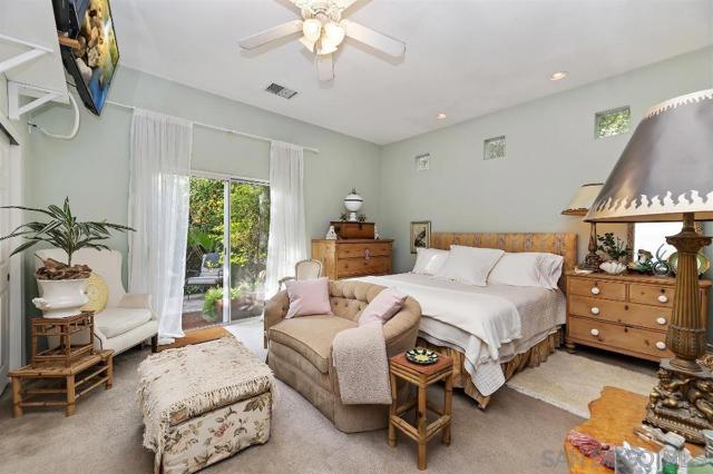 35659 Tranquil Pl, Cathedral City CA: https://media.crmls.org/mediaz/6759d282-6023-468b-89fa-e416e34f2086.jpg