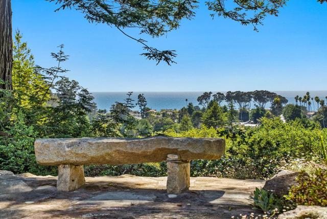 33 Aqua View Drive, Watsonville CA: https://media.crmls.org/mediaz/675ca784-d27f-491e-b9c1-feb5f3728db1.jpg