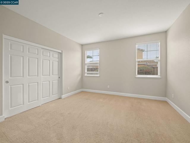 929 Painted Shore Court, Oakley CA: https://media.crmls.org/mediaz/675cd141-fc3d-42d5-af63-f662404e1b6c.jpg