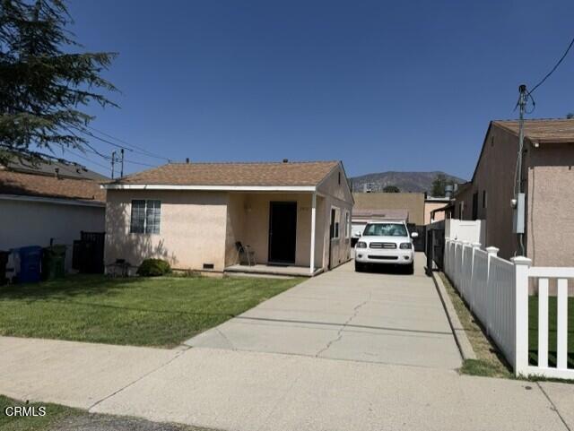 Duplex at 7711 Apperson Street