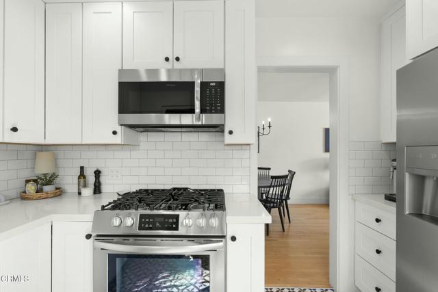 295 297 Estrella Street, Ventura CA: https://media.crmls.org/mediaz/675e18ef-a049-40de-b926-1dbadce34123.jpg