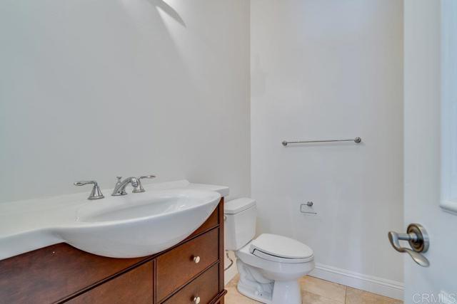 Detail Gallery Image 38 of 57 For 4529 Cove Dr #101,  Carlsbad,  CA 92008 - 4 Beds | 3/1 Baths