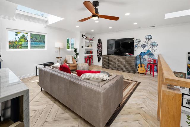 5152 Brighton Avenue, San Diego CA: https://media.crmls.org/mediaz/675eb427-bafe-464f-b74c-a9baa39ca9c8.jpg