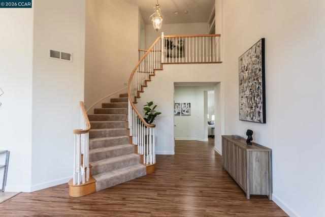 Image 16 of 35 For 7592 Meadow Ct