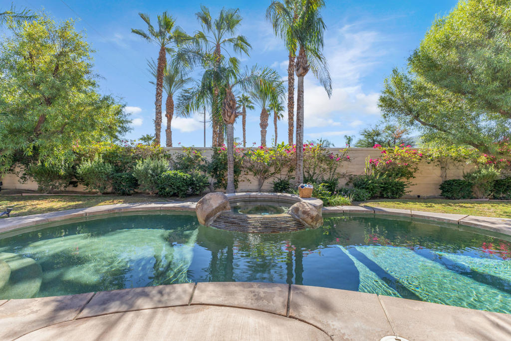 MLS #219137678DA image #1