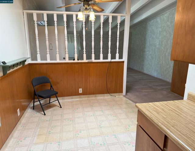 1679 Sarah Dr, Pinole CA: https://media.crmls.org/mediaz/67615cb0-5cfd-4238-b623-09325e3be2a4.jpg