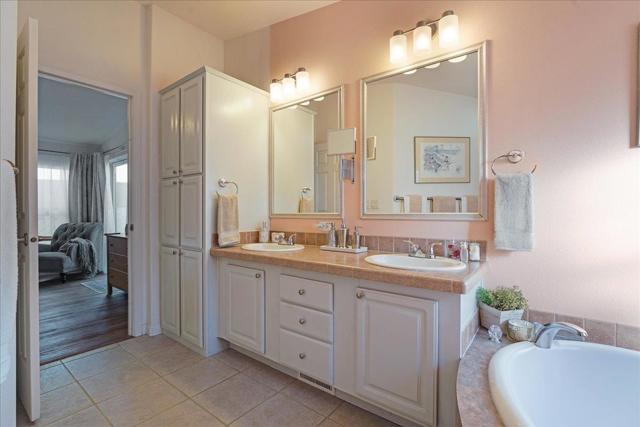 2395 Delaware Avenue, Santa Cruz CA: https://media.crmls.org/mediaz/676290ad-3799-41f6-86bd-974d1379913f.jpg