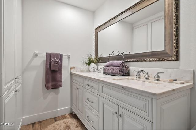 Detail Gallery Image 22 of 37 For 190 San Vincente Cir, Newbury Park,  CA 91320 - 3 Beds | 2 Baths