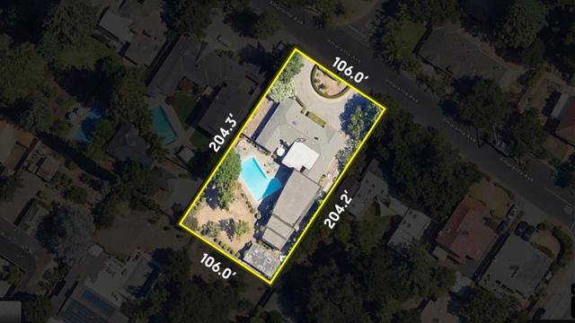 4080 Amaranta Avenue, Palo Alto CA: https://media.crmls.org/mediaz/6762df05-c5a9-4976-bd4f-739ecfb60a7c.jpg