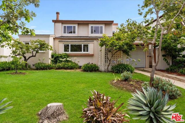 1018 Wellesley Avenue, Los Angeles CA: https://media.crmls.org/mediaz/6762e096-1669-495d-92d1-2a31bf02269e.jpg