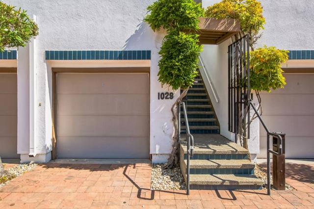 1029 Lido Lane, Foster City CA: https://media.crmls.org/mediaz/6762eb55-9a20-4f15-b102-ad64fd5e7313.jpg
