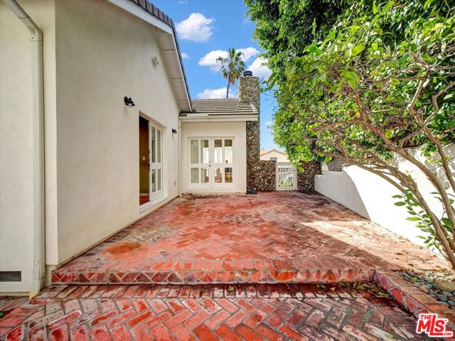 Drew Fenton | 3897 Rambla Orienta Malibu CA | MLS: 7362757