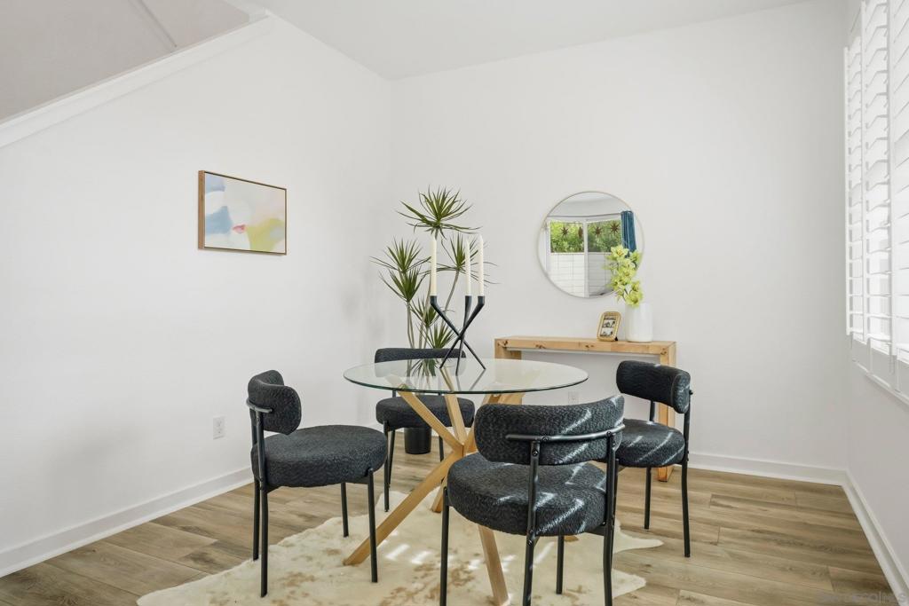 13068 Olympus - photo 19