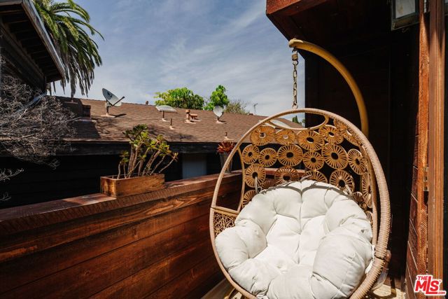 2 Bed Home for Sale in Venice, California
