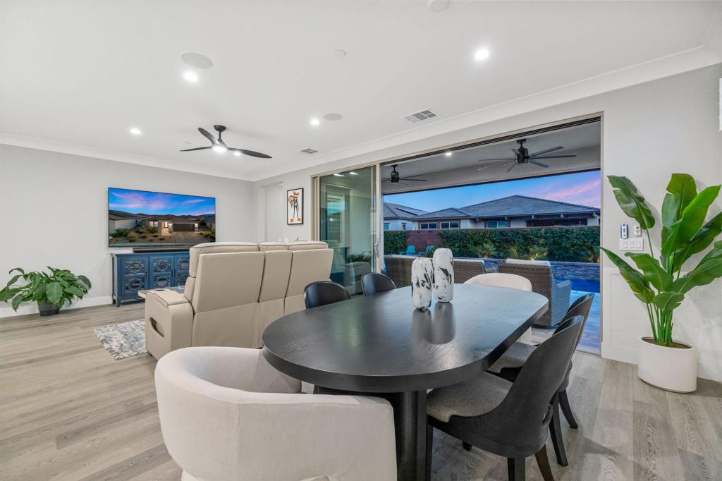 MLS #219137954DA image #9