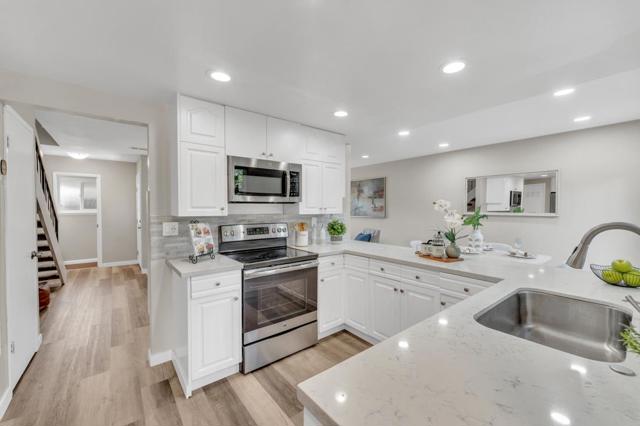 4926 Poplar Terrace, Campbell CA: https://media.crmls.org/mediaz/6767ccb6-86e1-4ccd-9fb7-8ae01f1021eb.jpg