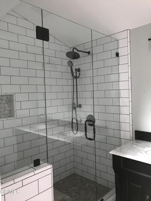 Detail Gallery Image 24 of 34 For 838 Margarita Calle Margarita, Thousand Oaks,  CA 91360 - 4 Beds | 2/1 Baths