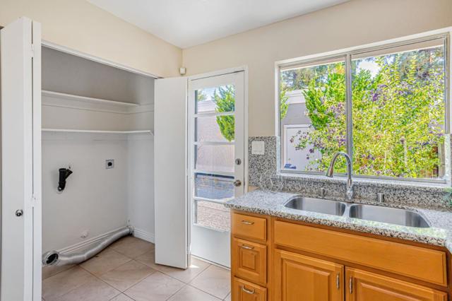 2876 Parkrow Lane, San Jose CA: https://media.crmls.org/mediaz/6769db44-4400-47d2-a3ab-9527d9654cb4.jpg