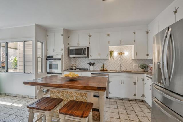 301 Madrid Street, San Francisco CA: https://media.crmls.org/mediaz/676a635e-af87-48c1-a61e-38e7bacafe72.jpg