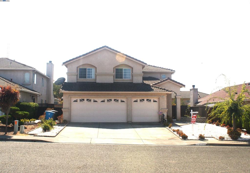 2011 Agate Ct