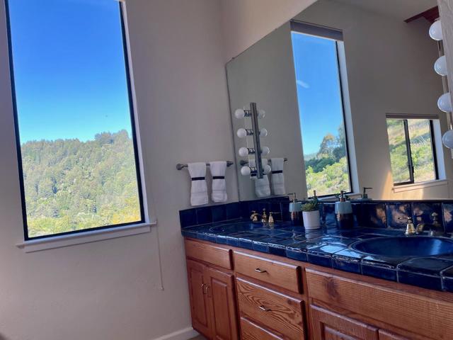 2661 Old San Jose Road, Soquel CA: https://media.crmls.org/mediaz/676c7978-17e9-4bb1-9234-349abb83ca98.jpg