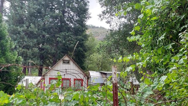 8063 Anderson Valley Road, Coulterville CA: https://media.crmls.org/mediaz/676e4bdf-2172-4405-9e89-e1ba9c8c112f.jpg
