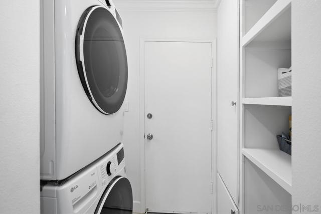 1106 E Santa Fe Ave, Fullerton CA: https://media.crmls.org/mediaz/676e4d36-4388-4371-9950-d151d97ab022.jpg