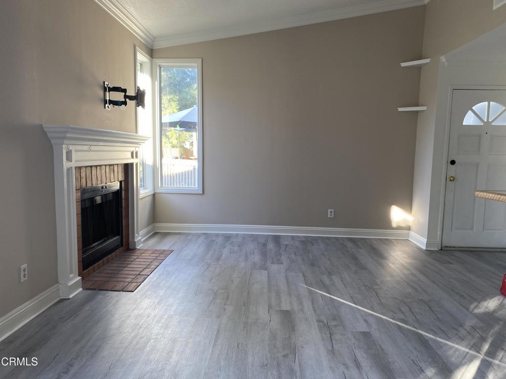 MLS #V1-33672 image #3