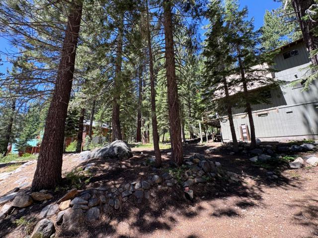 50858 Red Fir Terrace, Soda Springs CA: https://media.crmls.org/mediaz/676e7bb6-4426-414e-9c52-90a7165fbb25.jpg