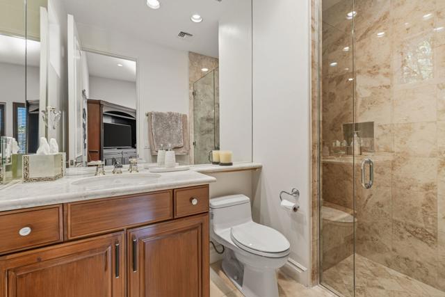 334 Crest Lake Drive, Palm Desert, CA 92211