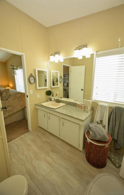 10767 Jamacha Blvd., Spring Valley CA: https://media.crmls.org/mediaz/67701dc0-01b8-47d2-b6bf-107383991396.jpg