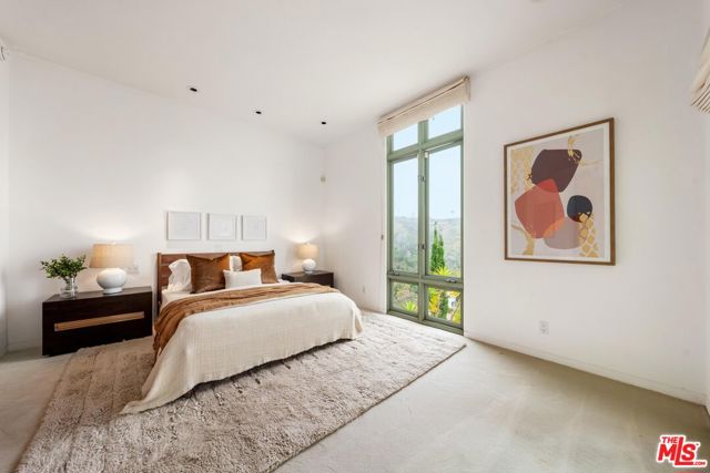 Drew Fenton | 1058 Vista Grande Drive Pacific Palisades CA | MLS: 7137758