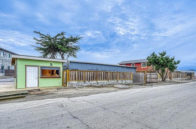 7550 Sandholdt Road, Moss Landing CA: https://media.crmls.org/mediaz/6770c268-eec9-4f31-9be5-1a2d07e3fc48.jpg