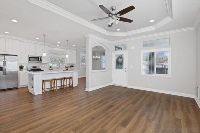 7207 Santa Barbara Street, Carlsbad CA: https://media.crmls.org/mediaz/67739526-442c-4e7e-b715-d5a2b86b9c3e.jpg