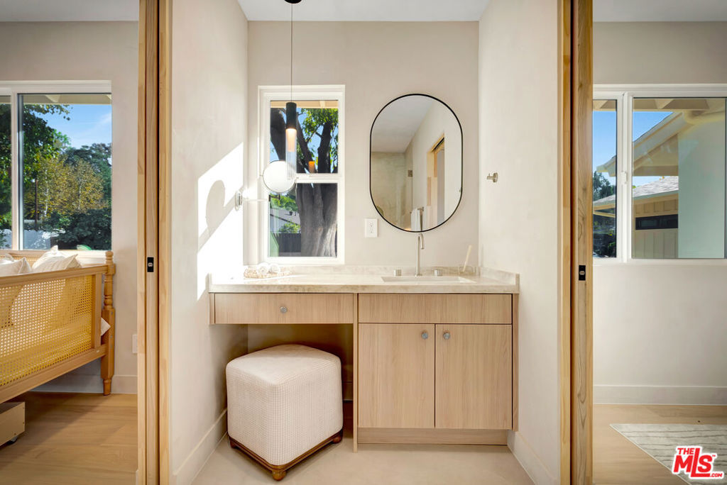 MLS #25625191 image #21