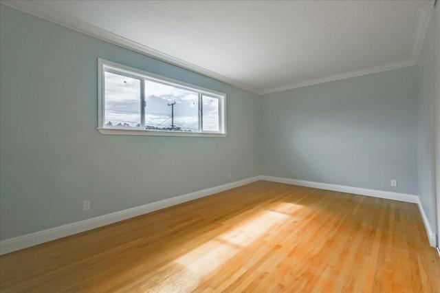 621 Monterey Avenue, Capitola CA: https://media.crmls.org/mediaz/67753b2b-9e64-463f-aefd-92f3b70291b3.jpg