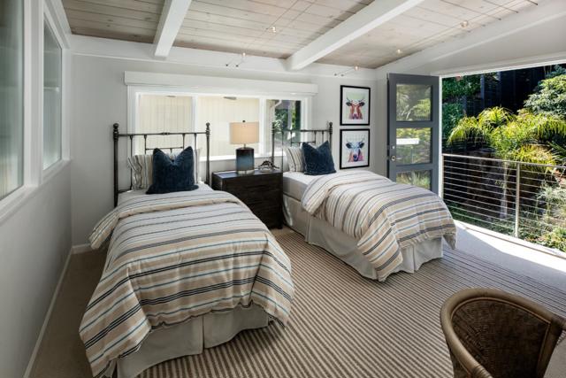 7 Phillip Lane, San Carlos CA: https://media.crmls.org/mediaz/677570aa-43c7-4f24-b0bf-71d11a374897.jpg