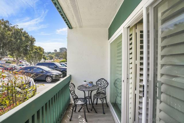 4060 Huerfano Ave, San Diego CA: https://media.crmls.org/mediaz/677582d2-b7e4-41f5-b54c-0088f8ad78ed.jpg