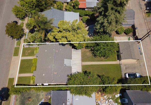 Detail Gallery Image 6 of 23 For 225 27 E 6th Ave, Escondido,  CA 92025 - – Beds | – Baths