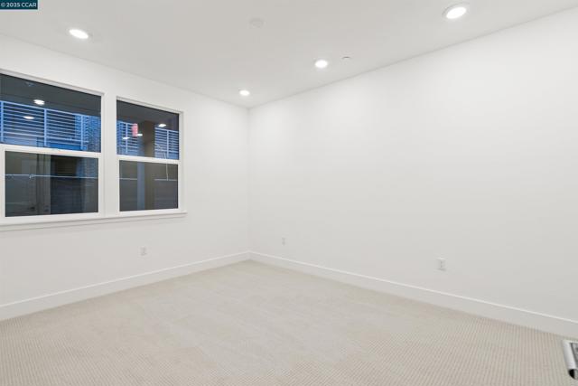 301 Stone Pine Terrace, Sunnyvale CA: https://media.crmls.org/mediaz/67763806-c3fe-4ed5-a02b-d3efb1bb6bb3.jpg